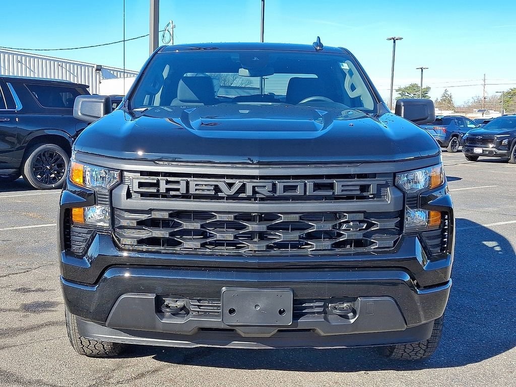 New 2026 Chevrolet Silverado 1500 Custom Truck