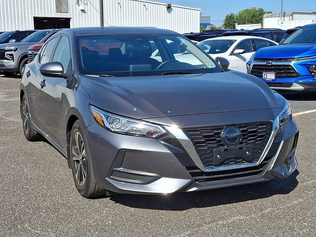 2022 Nissan Sentra SV photo 2