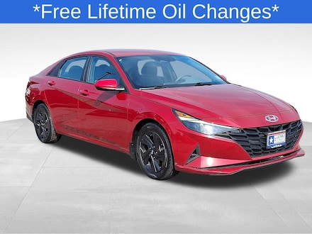 2022 Hyundai Elantra SEL Sedan