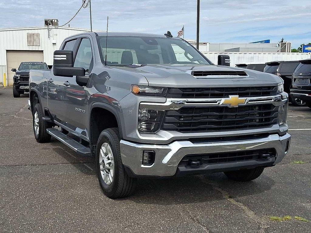 Used 2025 Chevrolet Silverado 2500 HD LT Truck Crew Cab