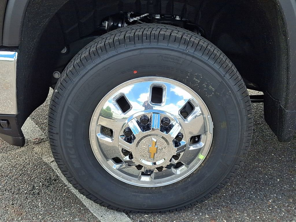 2026 Chevrolet Silverado 3500 HD LTZ - Photo 19