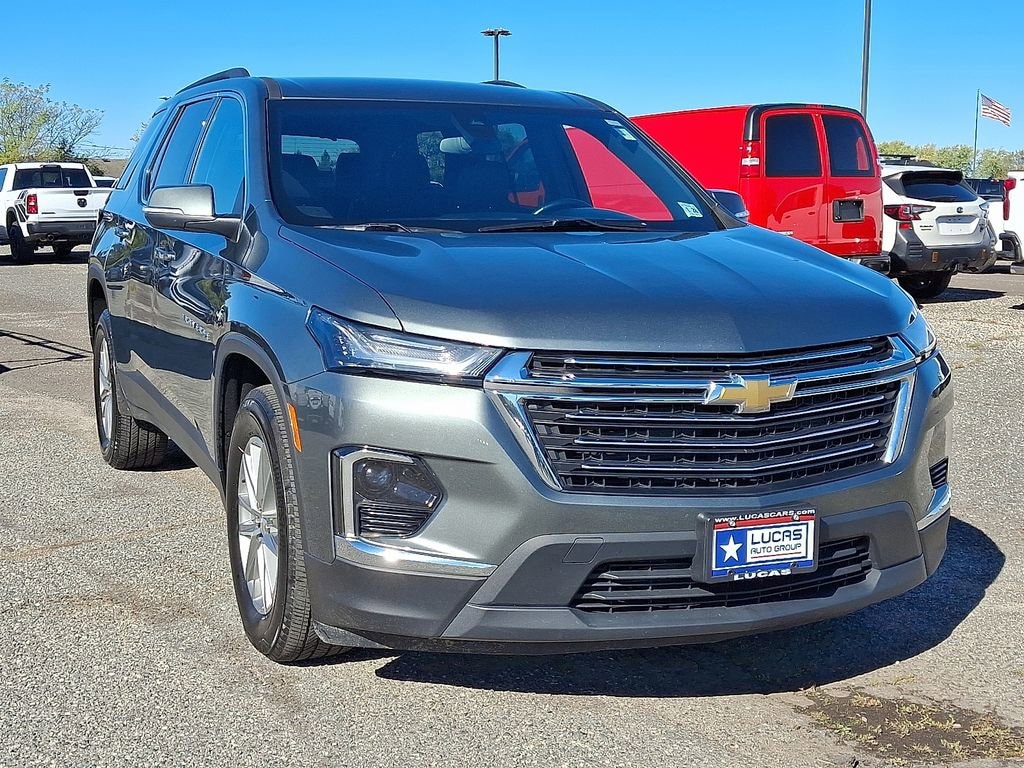 Used 2023 Chevrolet Traverse LT Leather SUV