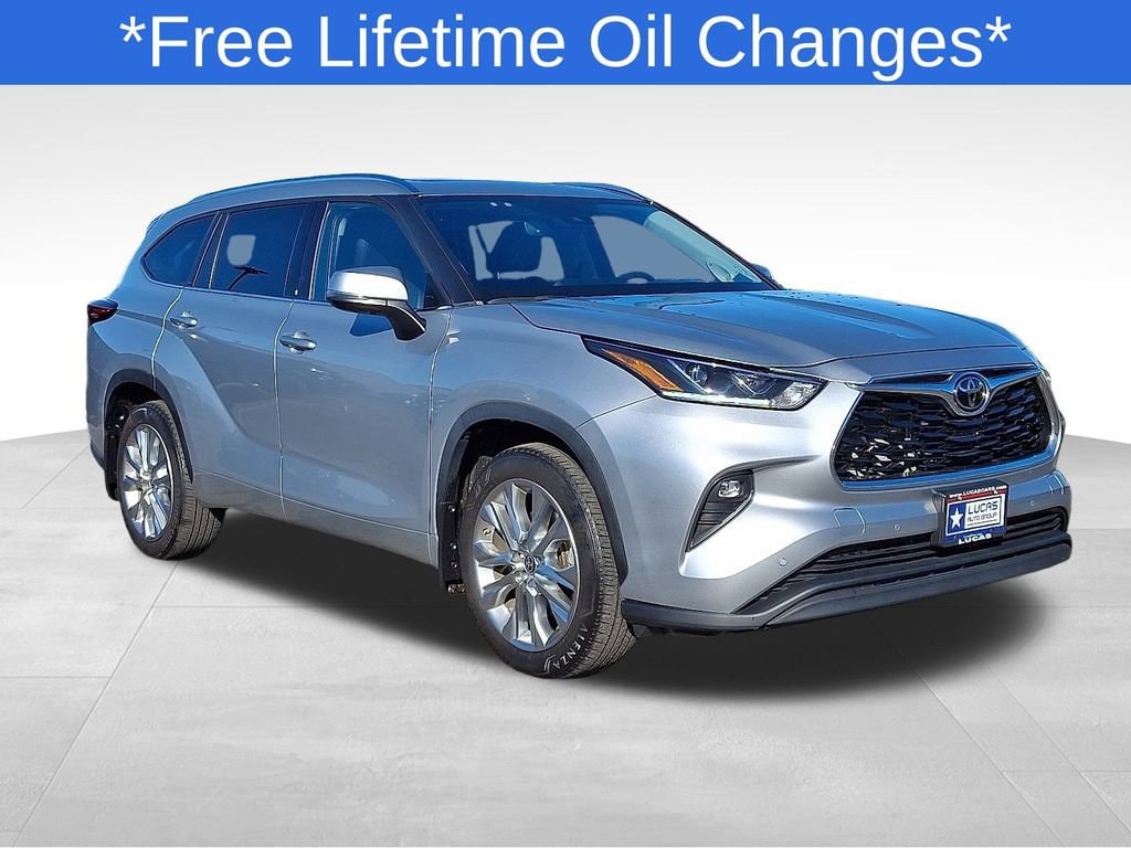 2023 Toyota Highlander Limited's photo