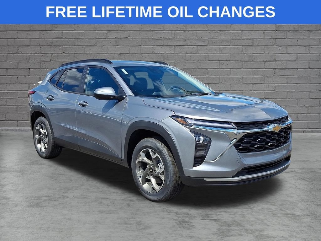 New 2026 Chevrolet Trax LT SUV