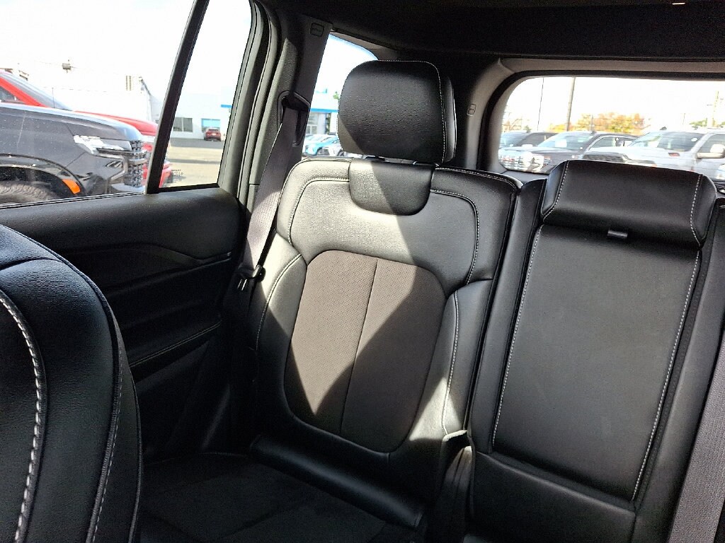 2023 Jeep Grand Cherokee Altitude - Photo 19