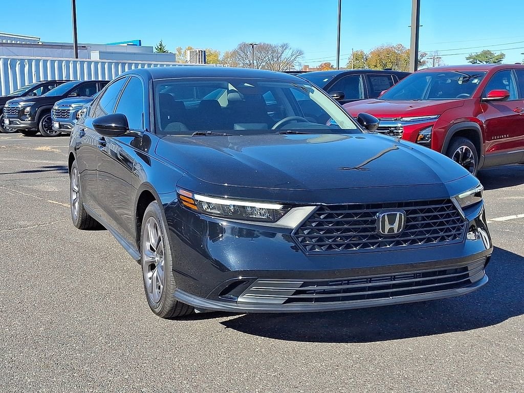 Used 2023 Honda Accord EX Sedan
