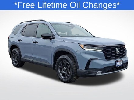 2025 Honda Pilot TrailSport SUV