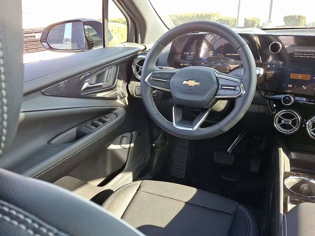2025 Chevrolet Blazer EV LT - Photo 9