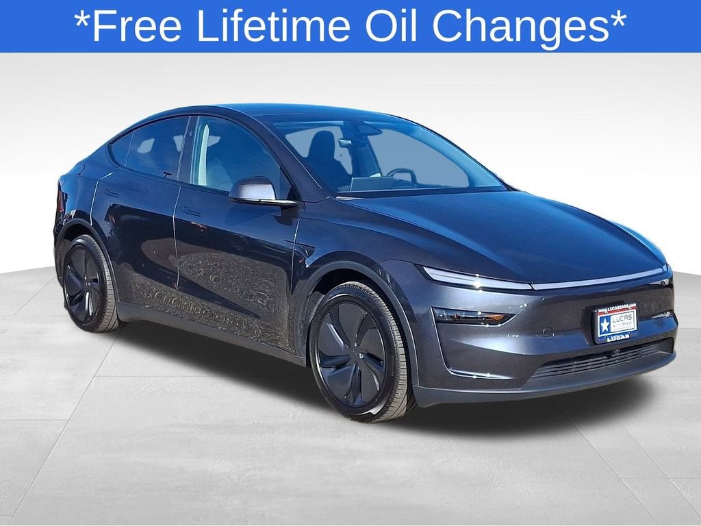 2026 Tesla New Model Y Long Range's photo