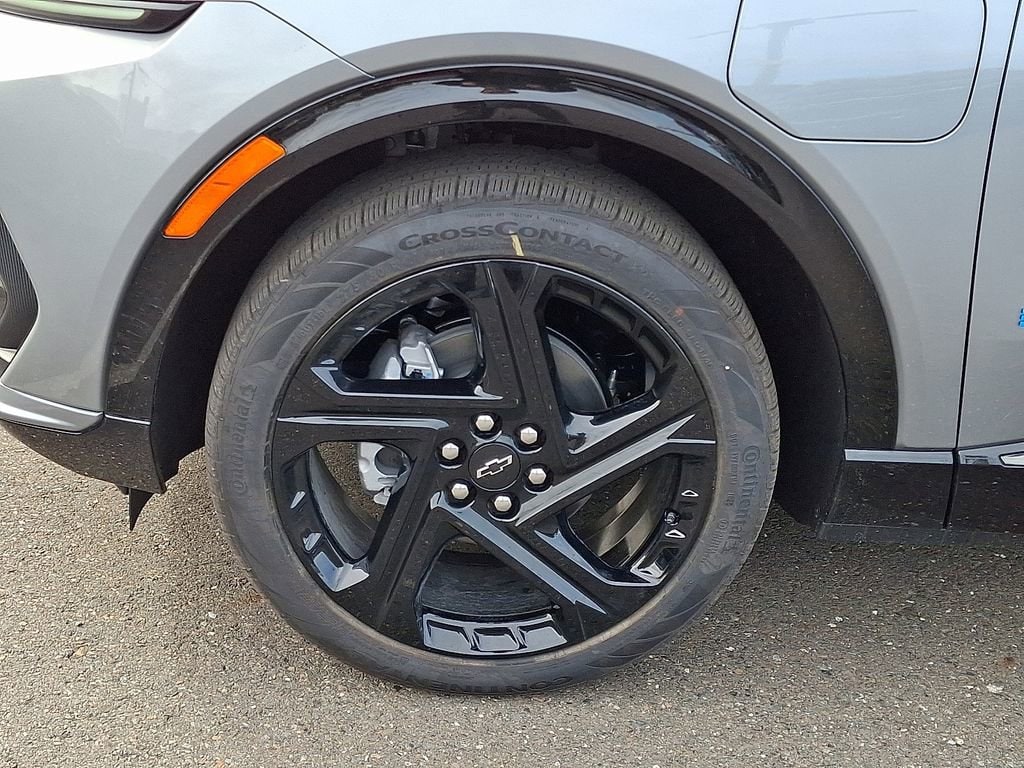 2026 Chevrolet Equinox EV RS - Photo 18