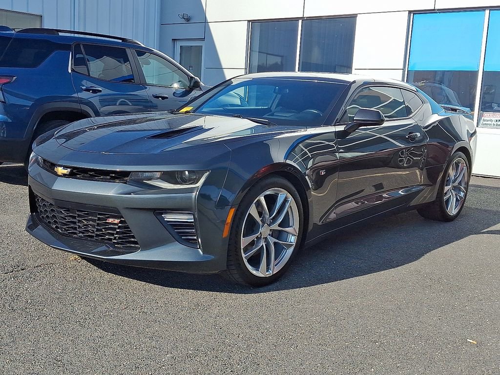 2018 Chevrolet Camaro SS photo 3