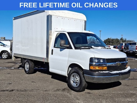 2023 Chevrolet Express Cutaway 3500 Work Van Truck