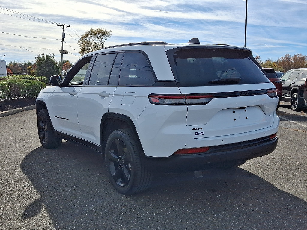 2023 Jeep Grand Cherokee Altitude - Photo 8