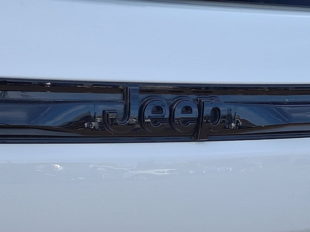 2023 Jeep Grand Cherokee Altitude - Photo 32