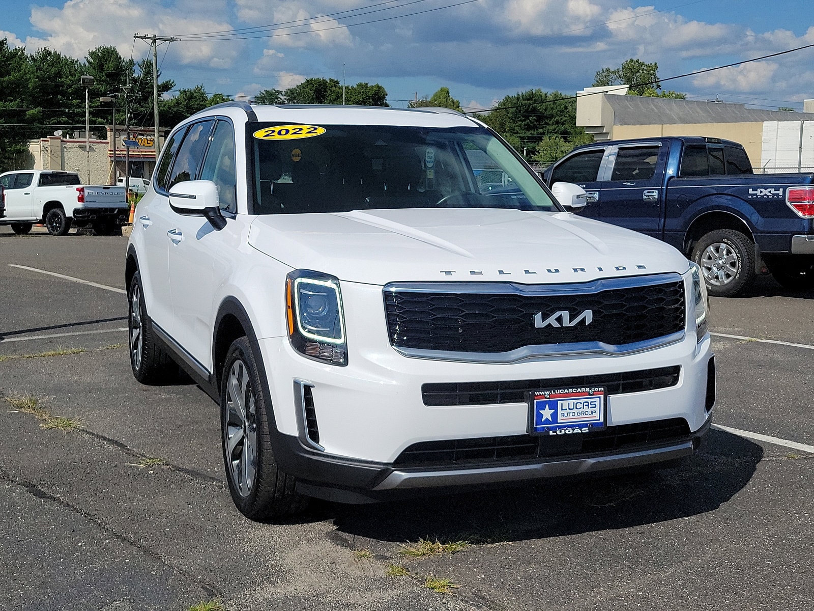 Used 2022 Kia Telluride S with VIN 5XYP64HC7NG201429 for sale in Lumberton, NJ