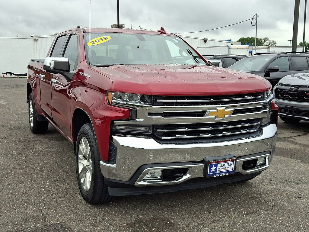 2019 Chevrolet Silverado 1500 LTZ photo 2