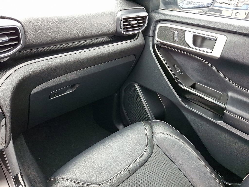 2021 Ford Explorer ST - Photo 17