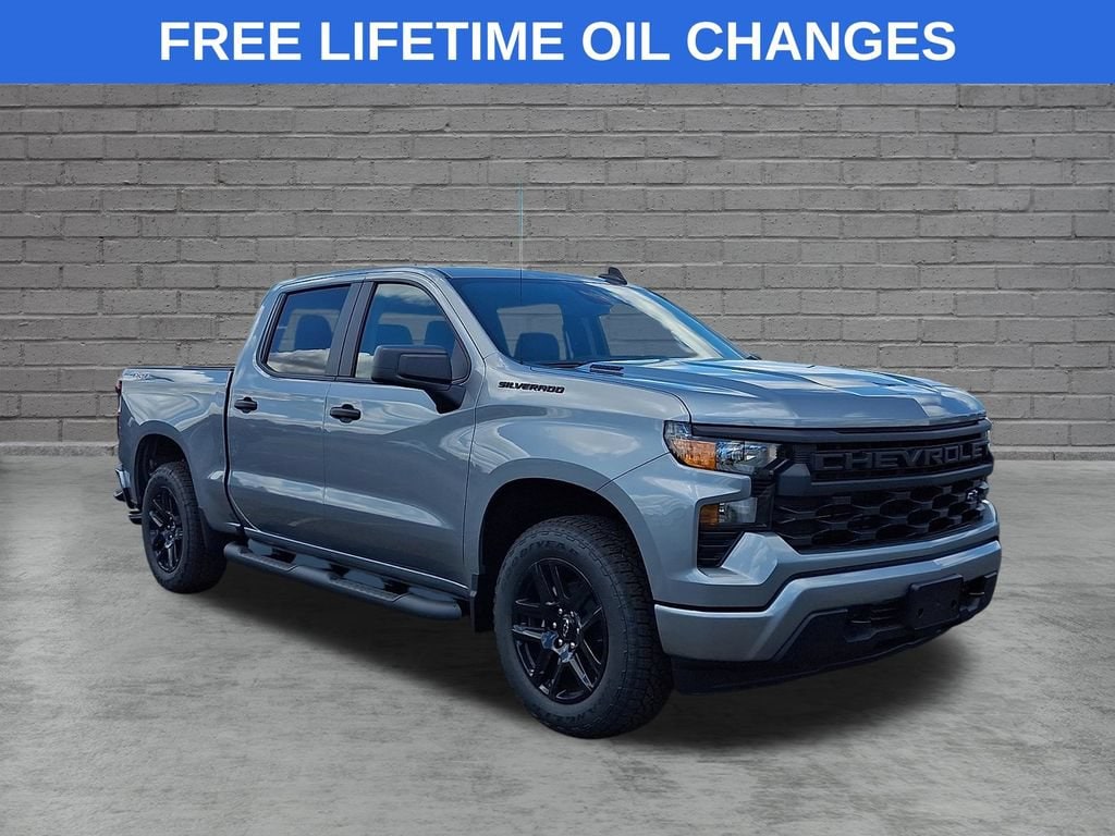 New 2026 Chevrolet Silverado 1500 Custom Truck