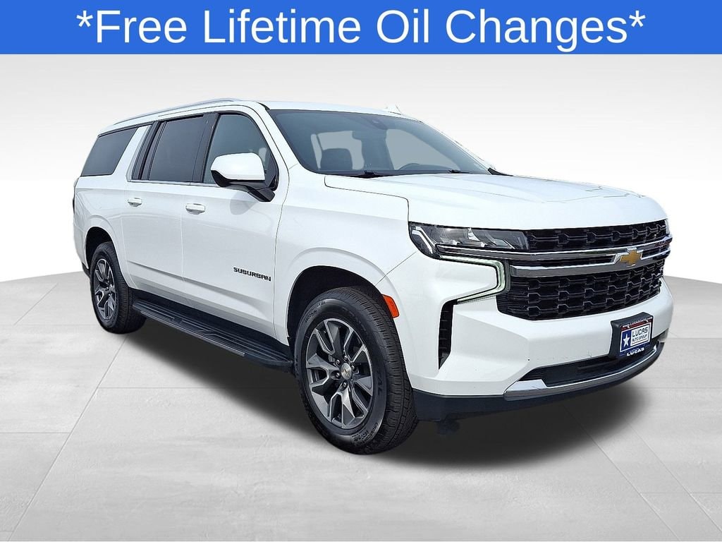 2021 Chevrolet Suburban LS's photo