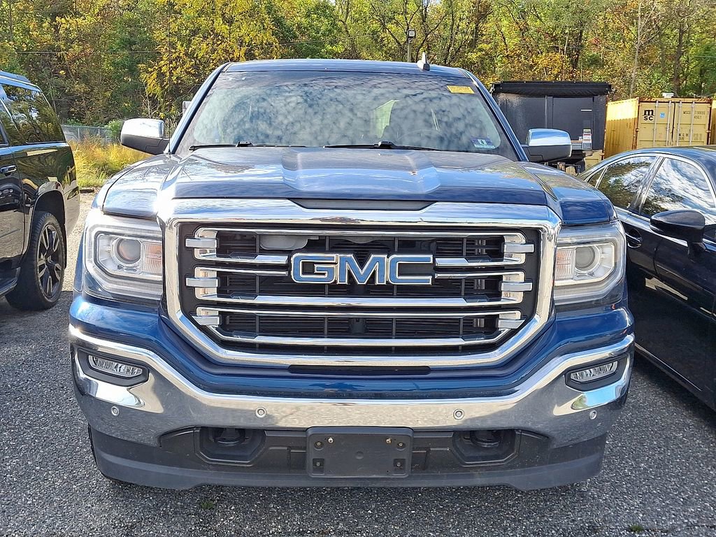 2017 Gmc Sierra 1500 SLT photo 2