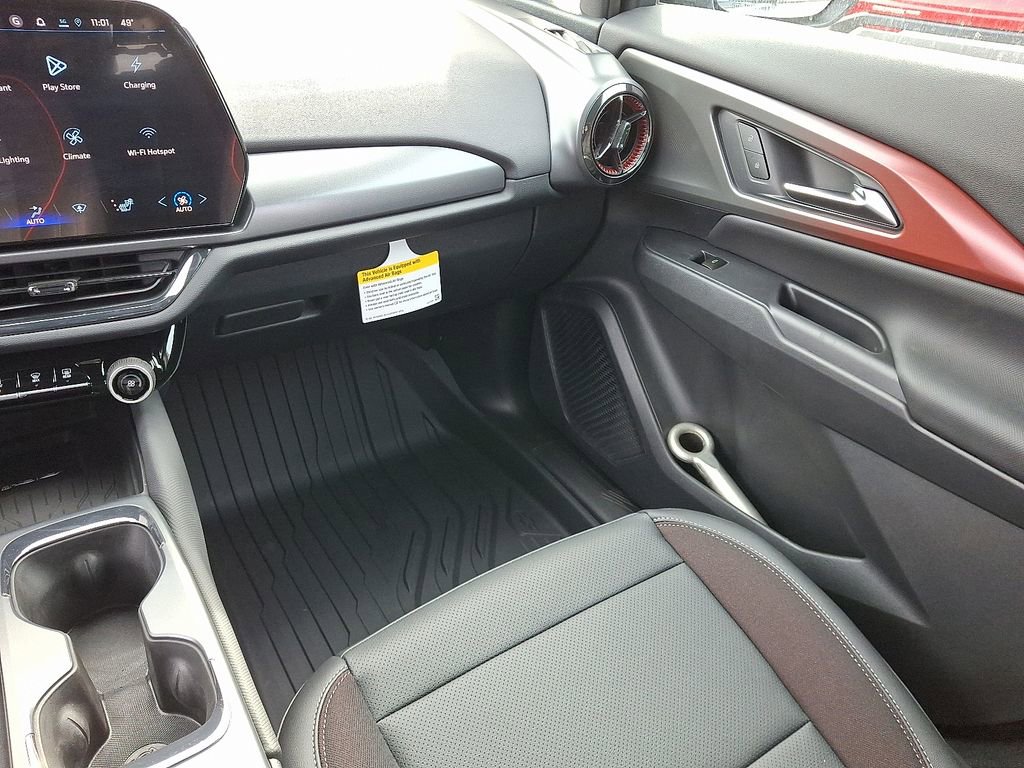 2026 Chevrolet Equinox EV RS - Photo 11