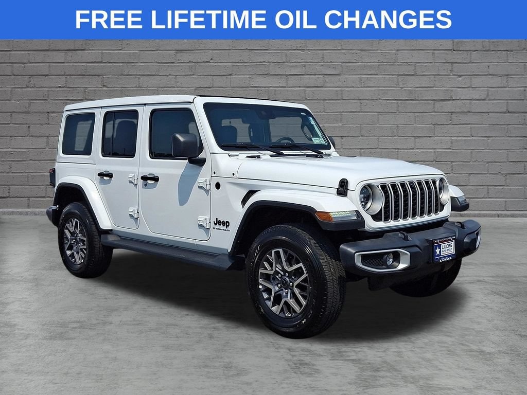 Used 2025 Jeep Wrangler 4-Door Sahara 4x4 SUV