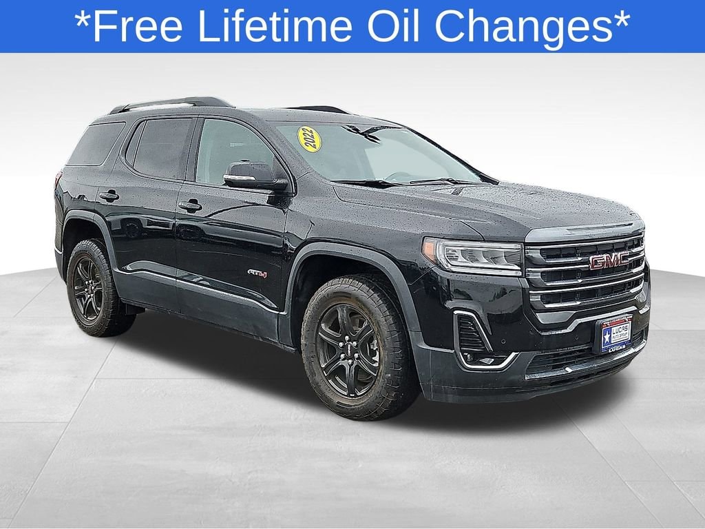 2022 GMC Acadia AT4's photo