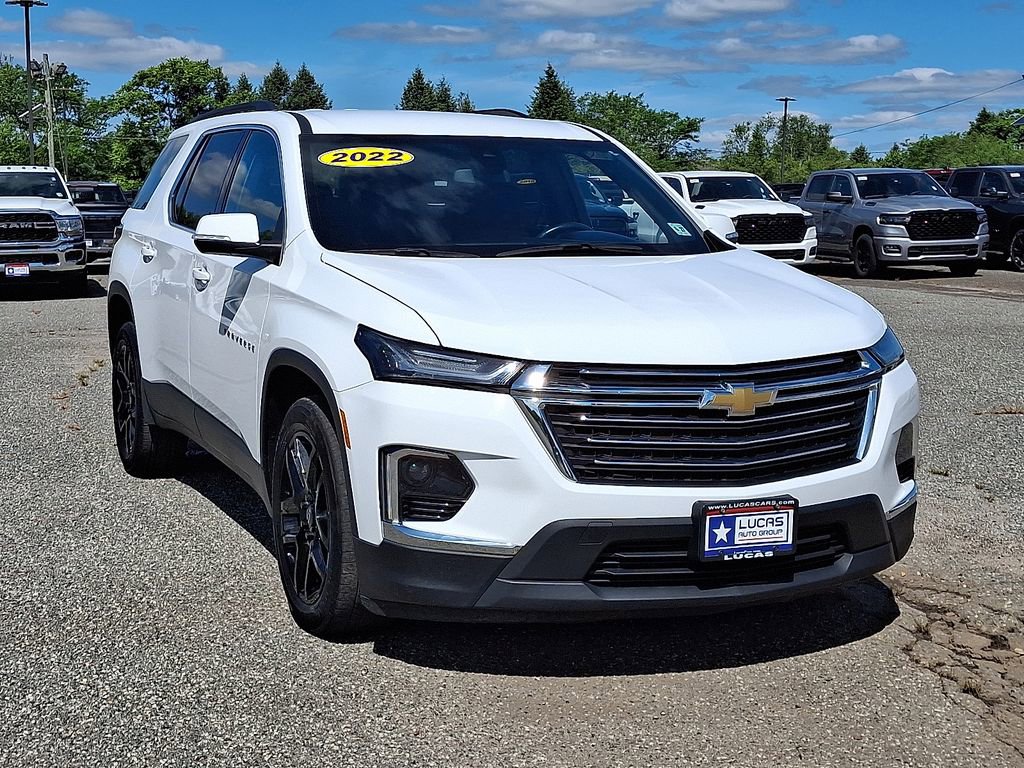 Used 2022 Chevrolet Traverse 3LT with VIN 1GNEVHKW7NJ179038 for sale in Lumberton, NJ