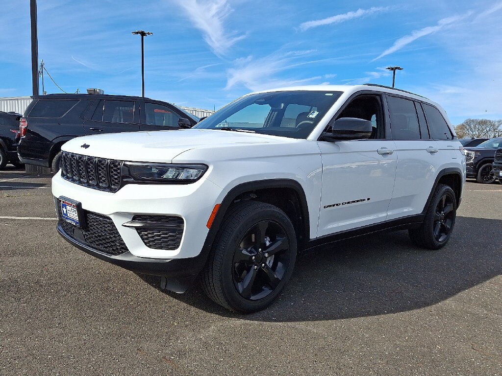 2023 Jeep Grand Cherokee Altitude - Photo 6