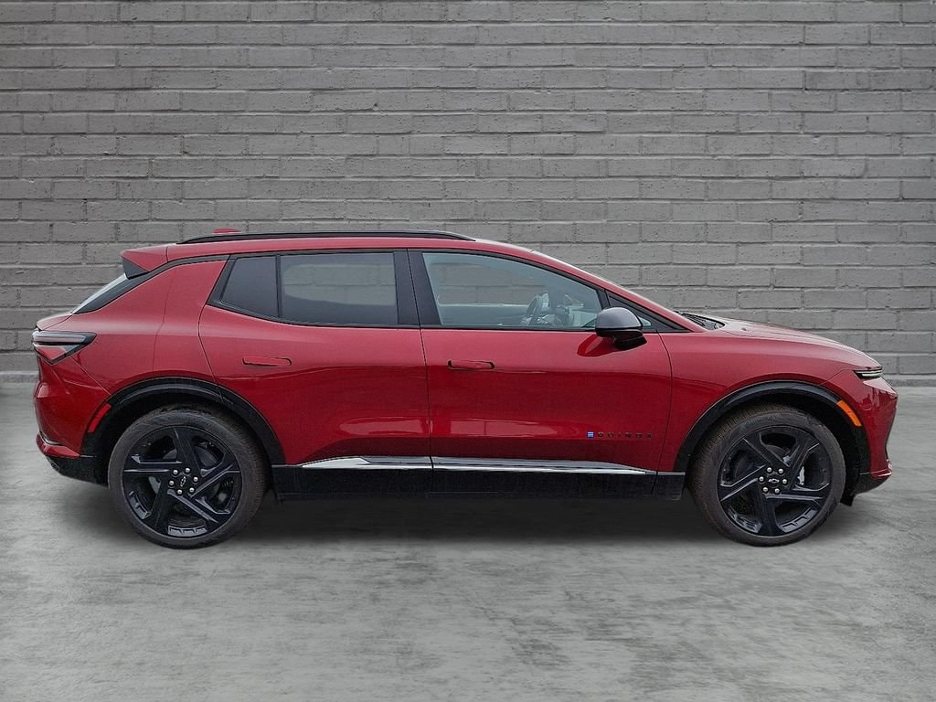 2025 Chevrolet Equinox EV RS - Photo 8