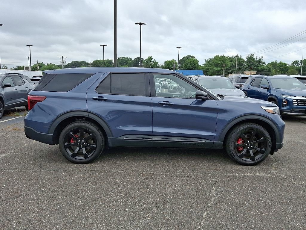 2021 Ford Explorer ST - Photo 13