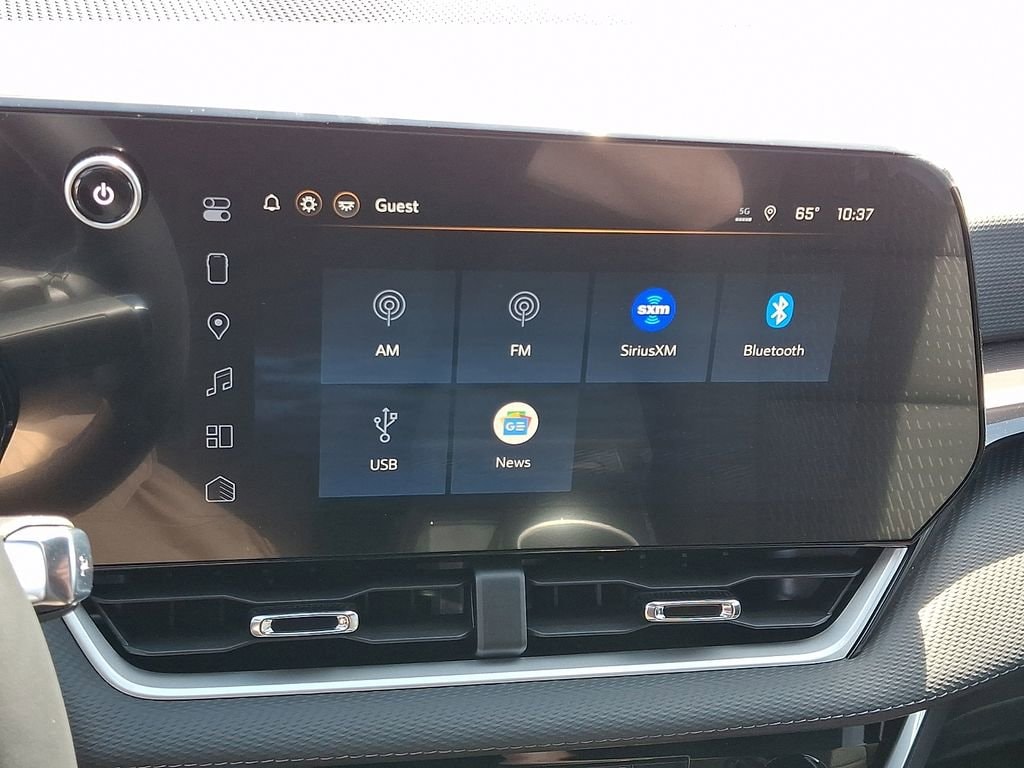 2026 Chevrolet Equinox LT - Photo 17