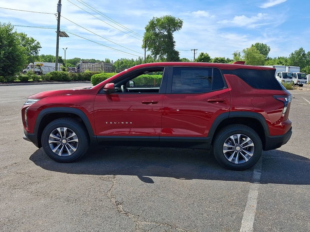 2026 Chevrolet Equinox LT - Photo 5