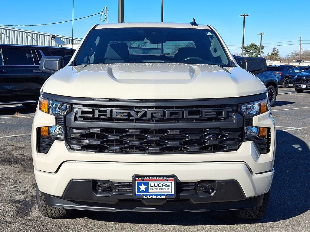 New 2026 Chevrolet Silverado 1500 Custom Truck