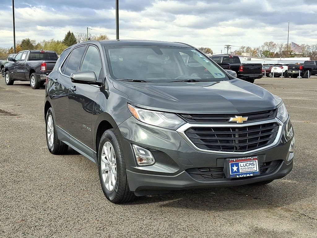 Used 2019 Chevrolet Equinox LT with VIN 3GNAXKEV5KS575763 for sale in Lumberton, NJ