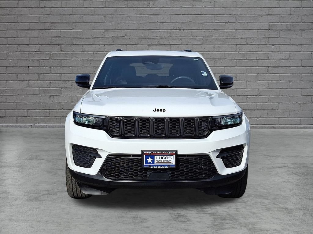 Used 2023 Jeep Grand Cherokee Altitude 4x4 SUV