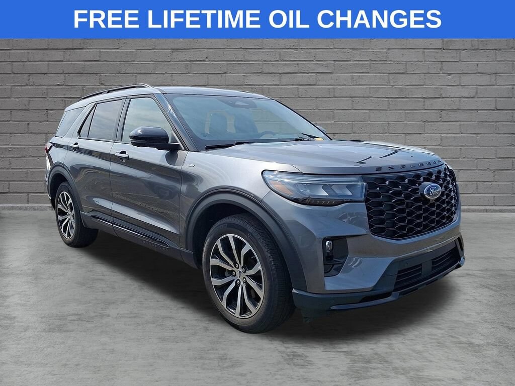 Used 2025 Ford Explorer ST-Line SUV