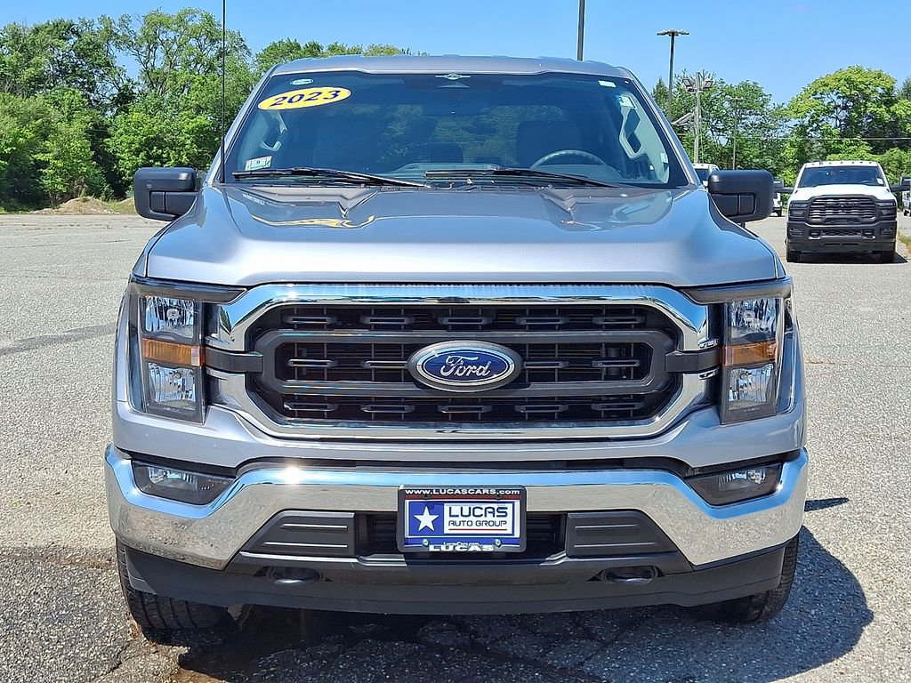 2023 Ford F-150 XLT photo 3