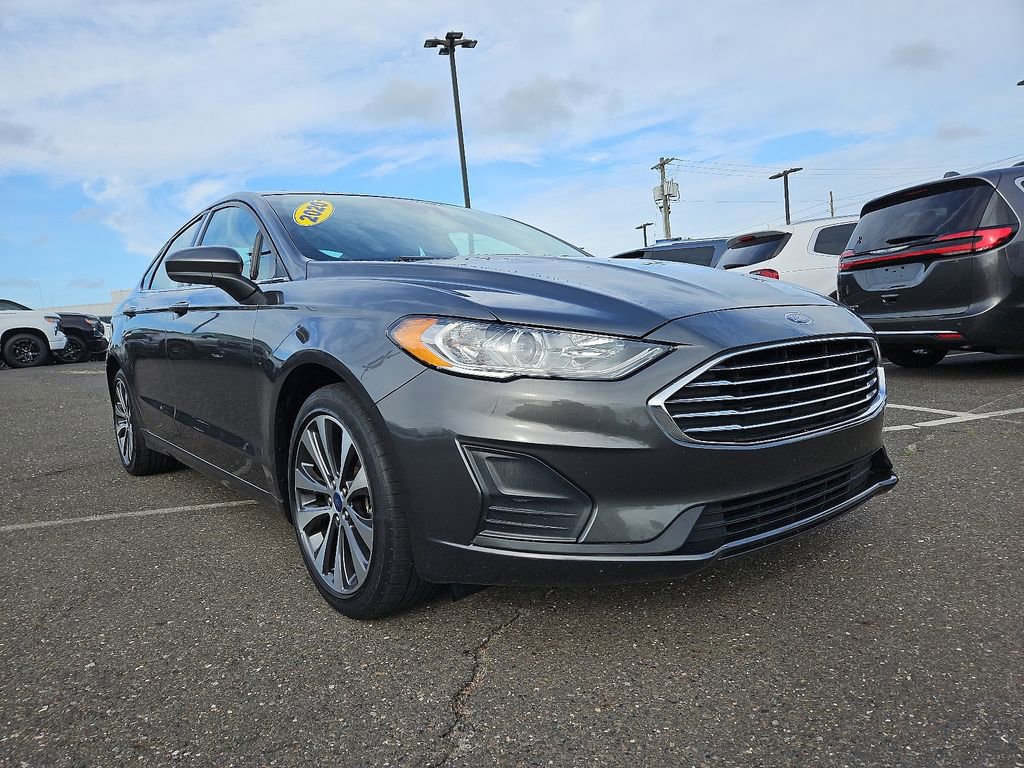 Used 2020 Ford Fusion SE with VIN 3FA6P0T94LR186569 for sale in Lumberton, NJ