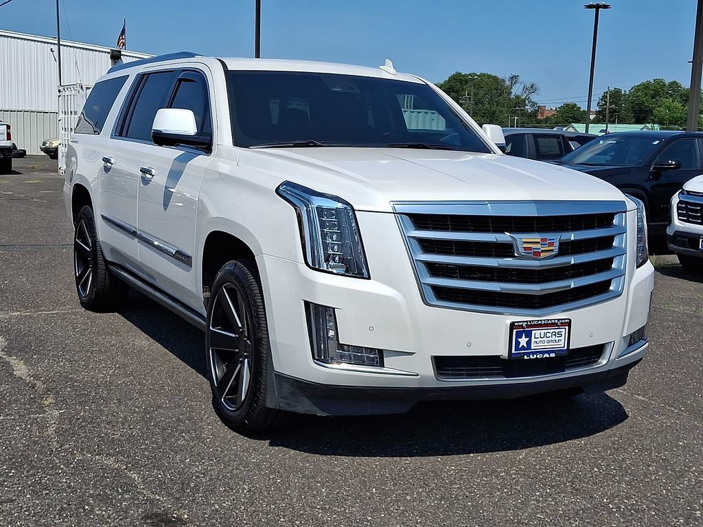 Used 2016 Cadillac Escalade ESV Premium with VIN 1GYS4JKJXGR128416 for sale in Lumberton, NJ