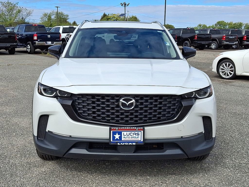 2023 Mazda CX-50 2.5 Preferred Plus photo 3