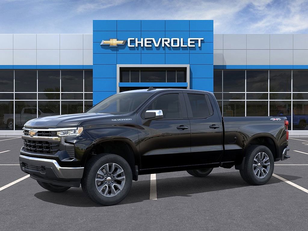 2026 Chevrolet Silverado 1500 LT photo 2