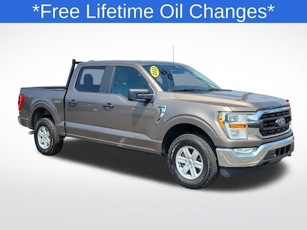2022 Ford F-150 XLT Truck SuperCrew Cab
