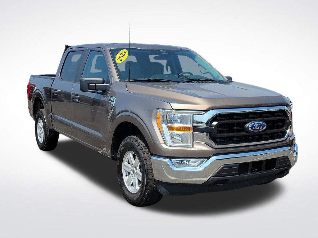 2022 Ford F-150 XL photo 2