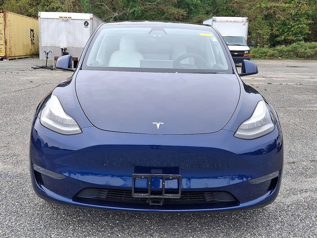 2021 Tesla Model Y Long Range photo 2