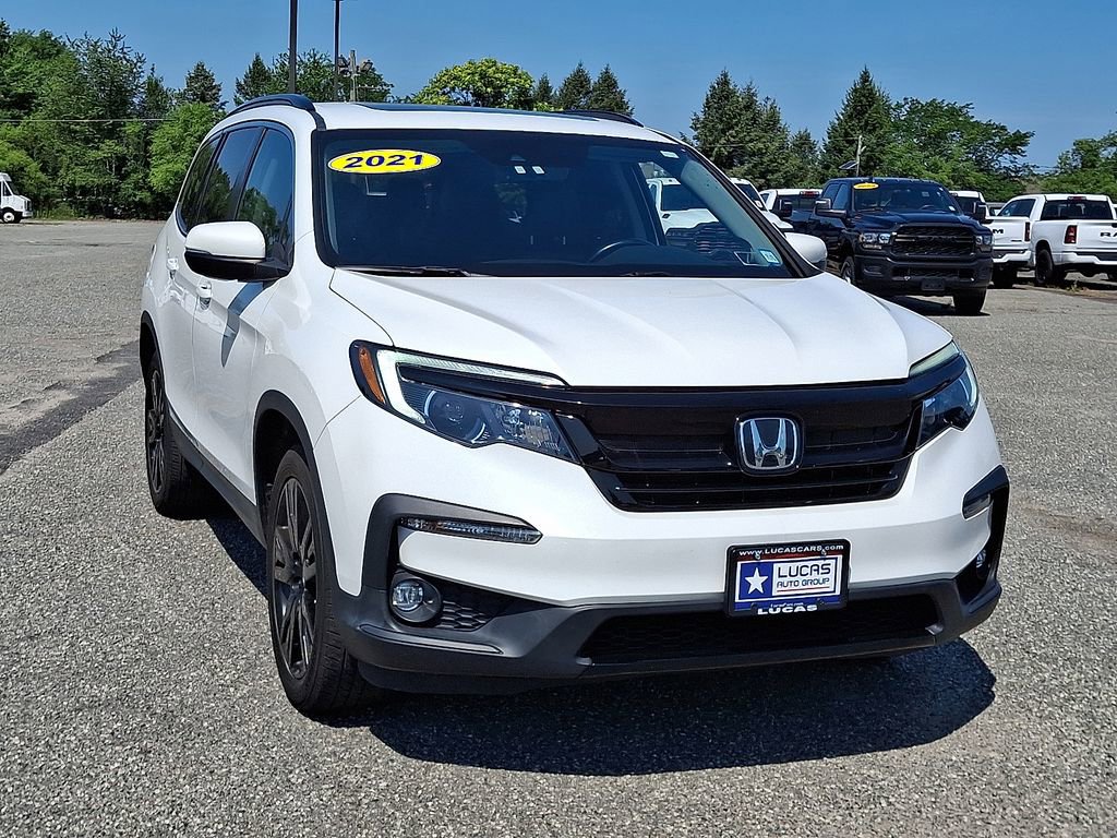 2021 Honda Pilot Special Edition photo 2
