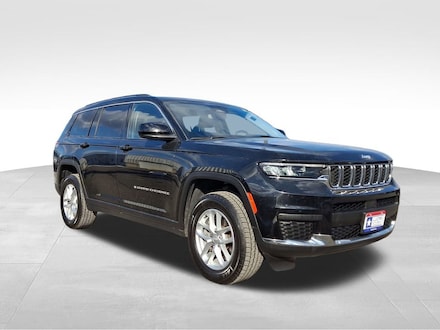 2022 Jeep Grand Cherokee L Laredo 4x4 SUV