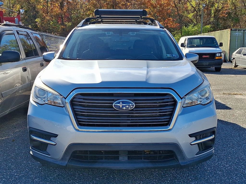 2019 Subaru Ascent Premium photo 2