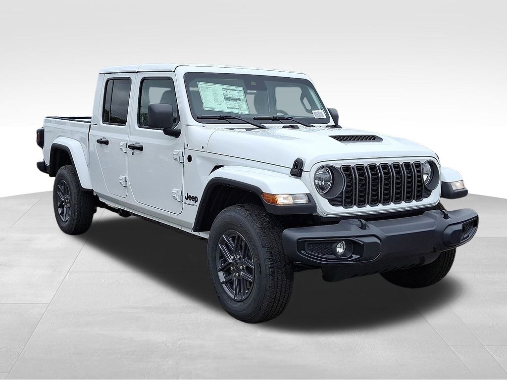 2025 Jeep Gladiator Pickup 