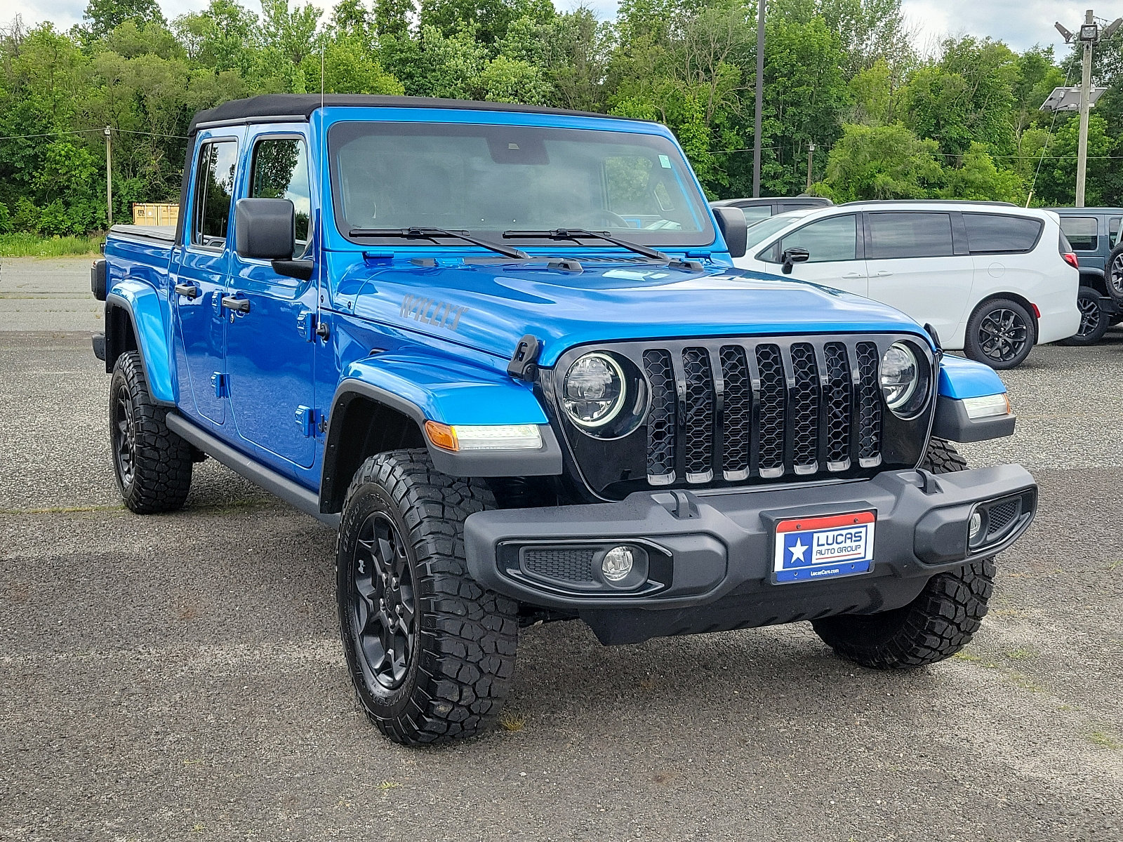 Certified 2023 Jeep Gladiator WILLYS with VIN 1C6HJTAG3PL541525 for sale in Lumberton, NJ